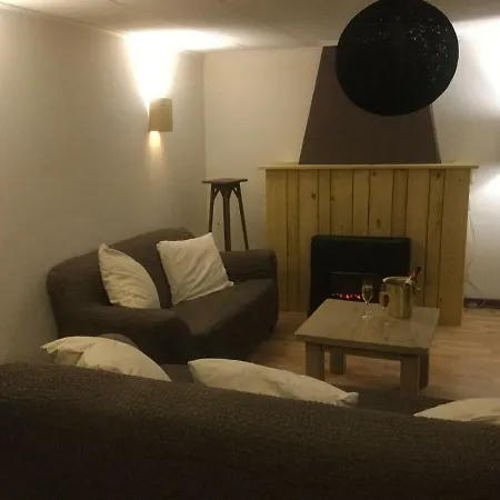 De La Fourire Holiday home Stoumont